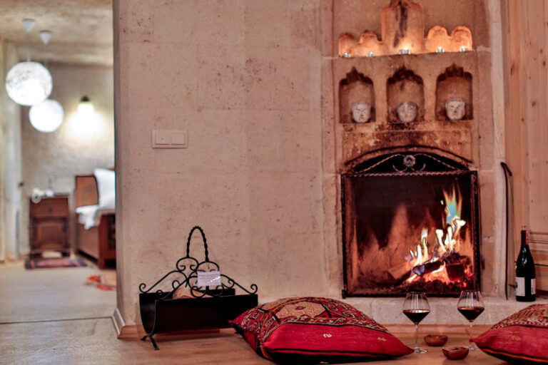 hotels with fireplaces
