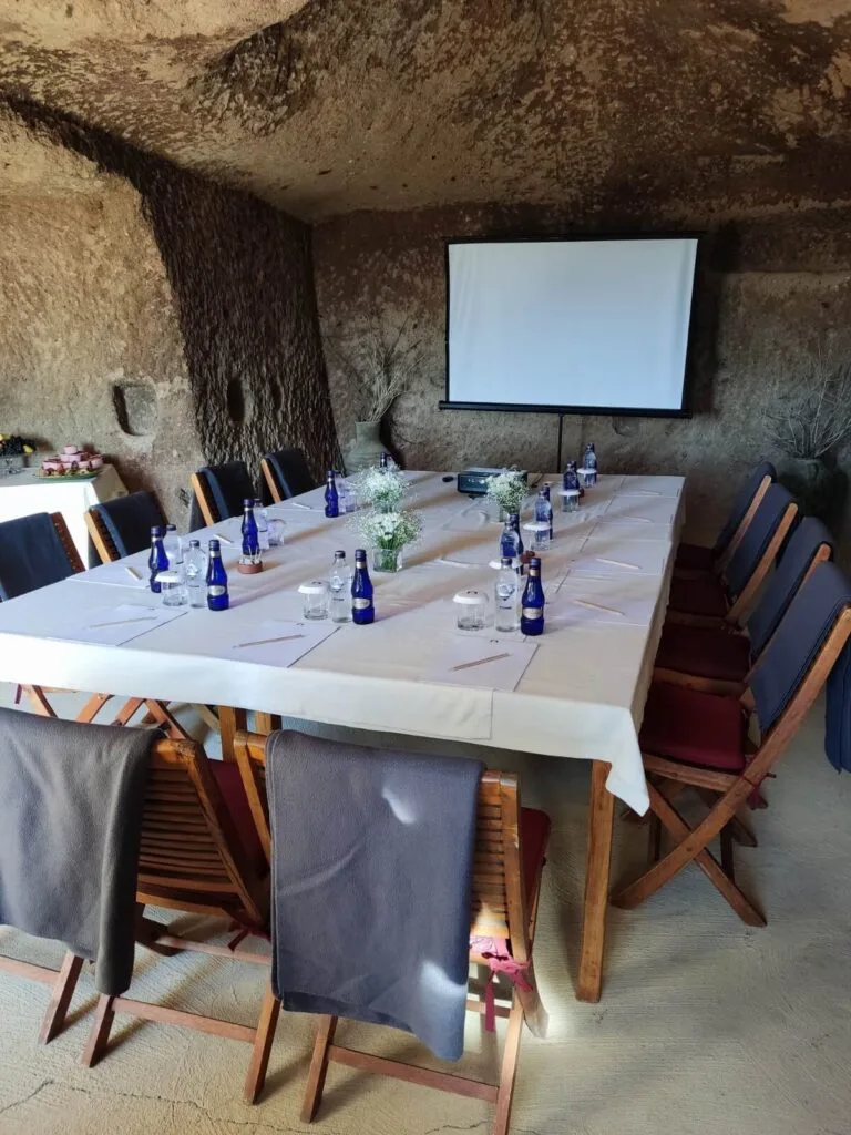 Kapadokya Mağara Otel Toplantı