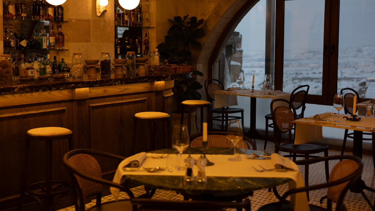 kapadokya restoran vadi manzaralı